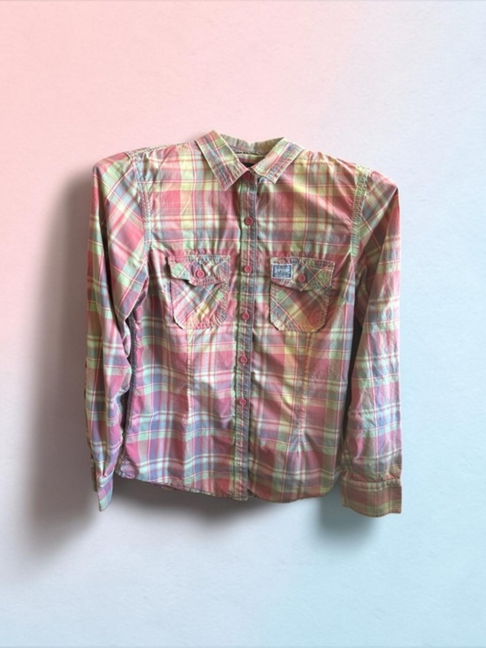 Superdry Women’s Size Medium Pink, Green and Cream Plaid Button Shirt Casual